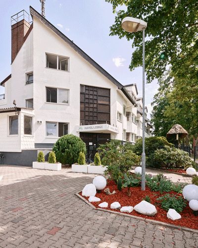 Friederikestraße 33–34, 13505 Berlin